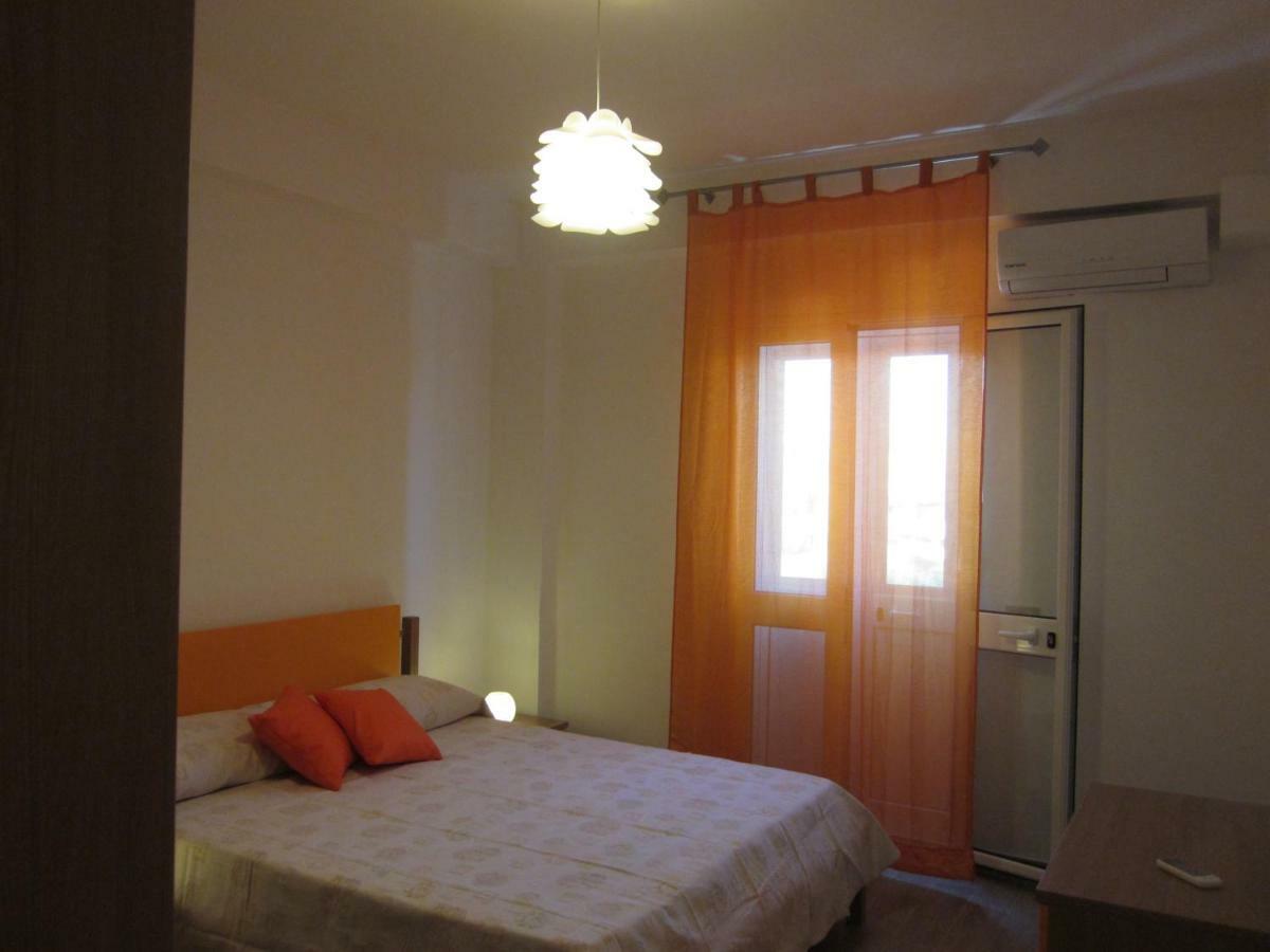 Appartamenti Alba E Tramonto Лампедуза Екстериор снимка