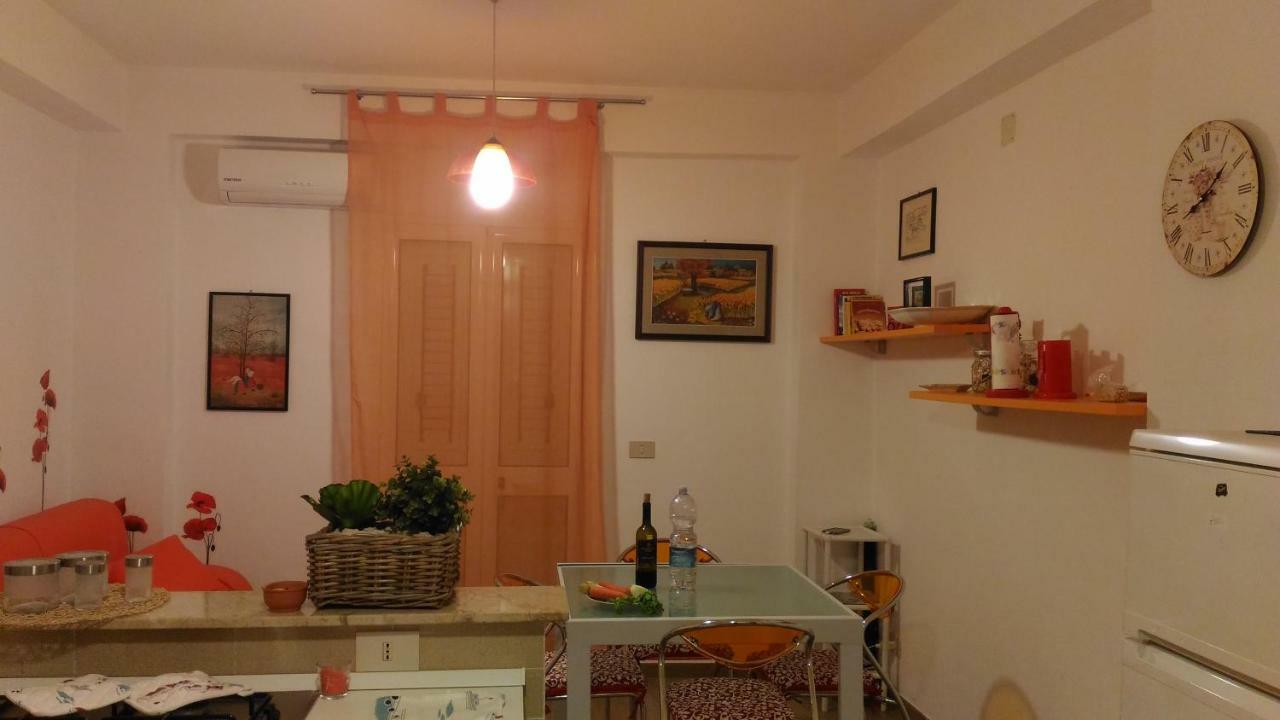 Appartamenti Alba E Tramonto Лампедуза Екстериор снимка