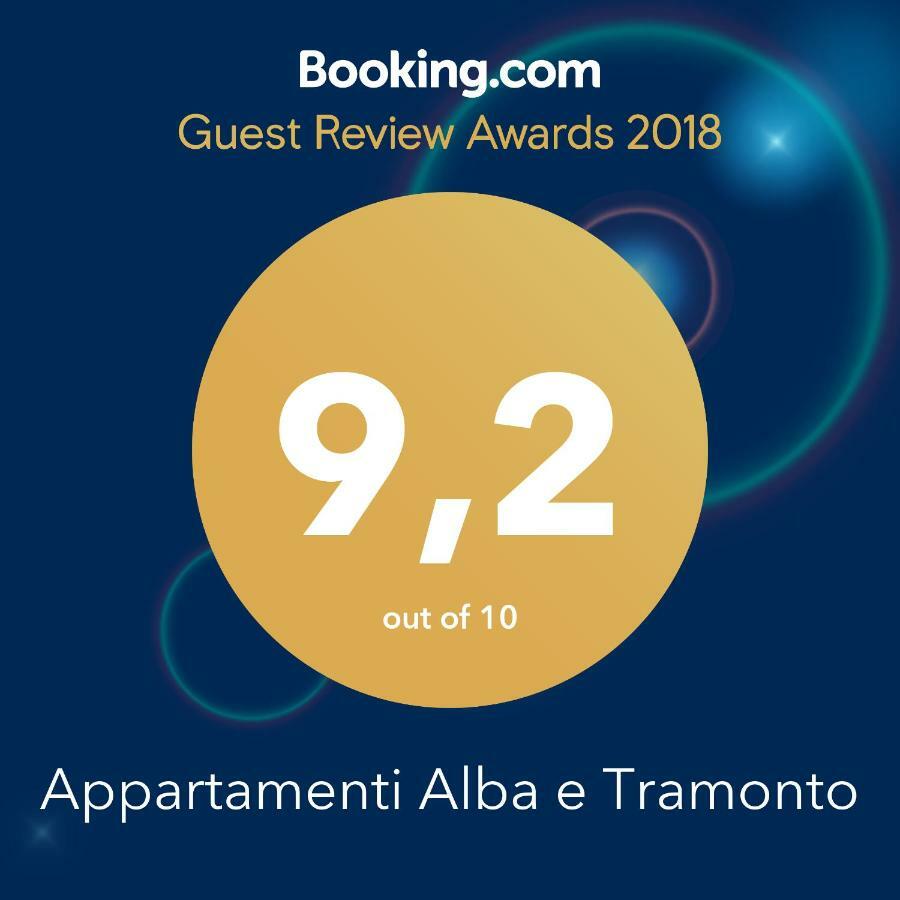 Appartamenti Alba E Tramonto Лампедуза Екстериор снимка