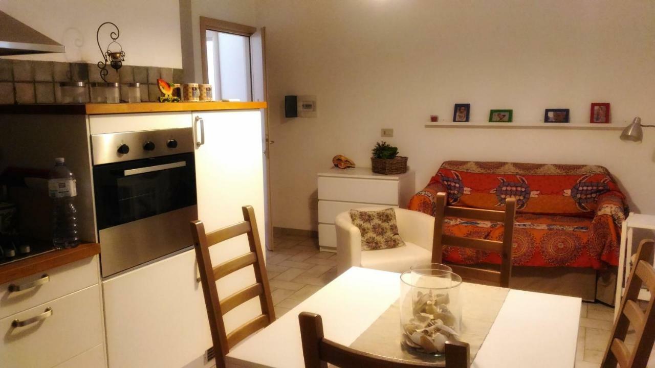 Appartamenti Alba E Tramonto Лампедуза Екстериор снимка